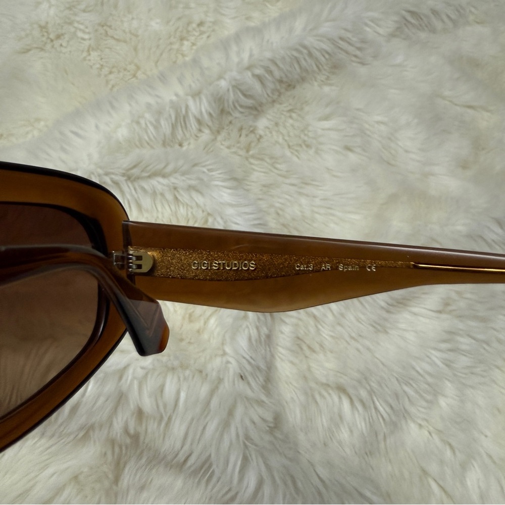 Gigi Studios - Ludovica SUNGLASSES - Picture 5 of 6